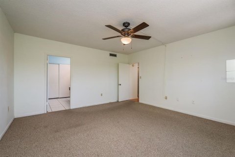 Condominio en venta en Clearwater, Florida, 2 dormitorios, 121.7 m2 № 1733571 - foto 14
