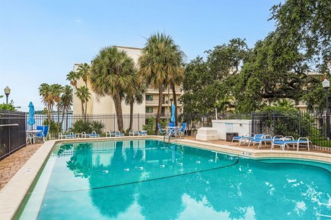 Condominio en venta en Clearwater, Florida, 2 dormitorios, 121.7 m2 № 1733571 - foto 23