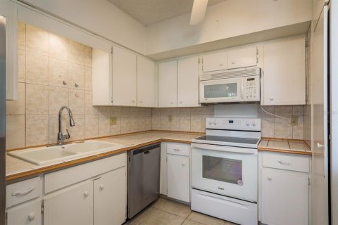 Condominio en venta en Clearwater, Florida, 2 dormitorios, 121.7 m2 № 1733571 - foto 10