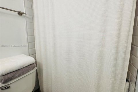 Купить кондоминиум в Авентура, Флорида 2 спальни, 145.39м2, № 1959407 - фото 15