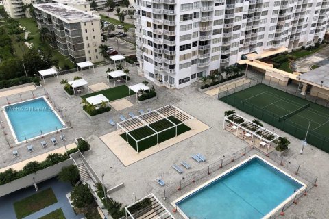 Купить кондоминиум в Авентура, Флорида 2 спальни, 145.39м2, № 1959407 - фото 23