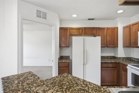 Condo in Bunnell, Florida, 2 bedrooms  № 2157025 - photo 11