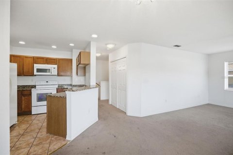 Condo in Bunnell, Florida, 2 bedrooms  № 2157025 - photo 7