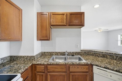 Condo in Bunnell, Florida, 2 bedrooms  № 2157025 - photo 8