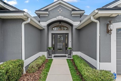 Casa en venta en The Villages, Florida, 3 dormitorios, 185.8 m2 № 1759248 - foto 2