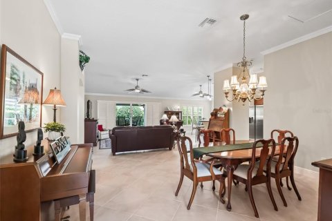 Villa ou maison à vendre à The Villages, Floride: 3 chambres, 185.8 m2 № 1759248 - photo 4