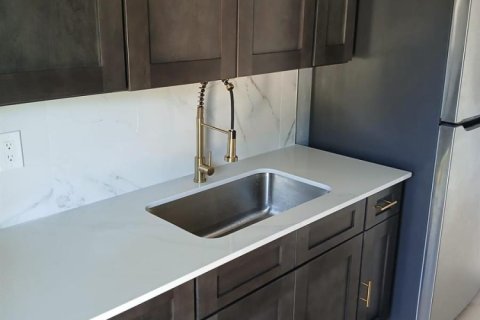 Immobilier commercial à vendre à Fort Lauderdale, Floride: 259.38 m2 № 2184894 - photo 7