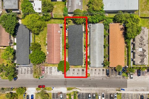 Immobilier commercial à vendre à Fort Lauderdale, Floride: 259.38 m2 № 2184894 - photo 25