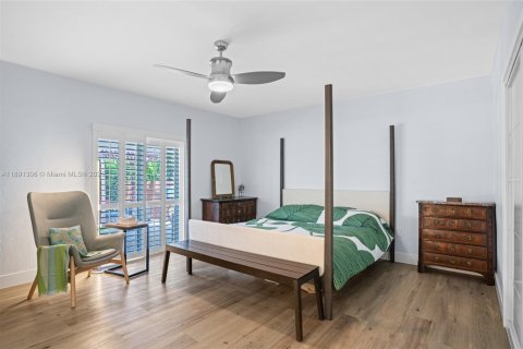 Casa en venta en North Miami, Florida, 2 dormitorios, 173.63 m2 № 1944574 - foto 22