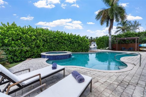 Casa en venta en North Miami, Florida, 2 dormitorios, 173.63 m2 № 1944574 - foto 30