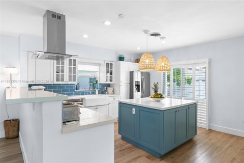 Casa en venta en North Miami, Florida, 2 dormitorios, 173.63 m2 № 1944574 - foto 14