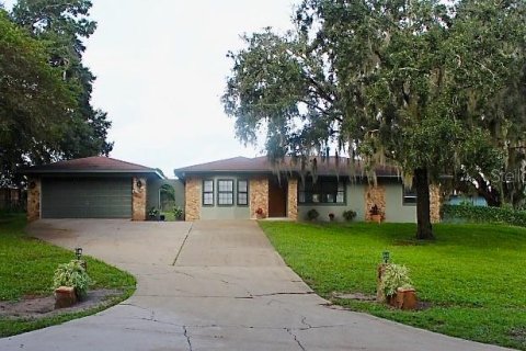 Villa ou maison à Belleview, Floride 3 chambres, 147.9 m2 № 2412702