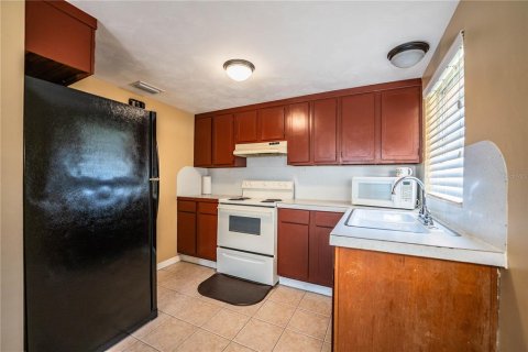 House in Sebring, Florida 2 bedrooms, 95.88 sq.m. № 1904755 - photo 29