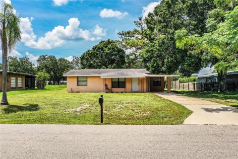 House in Sebring, Florida 2 bedrooms, 95.88 sq.m. № 1904755 - photo 3