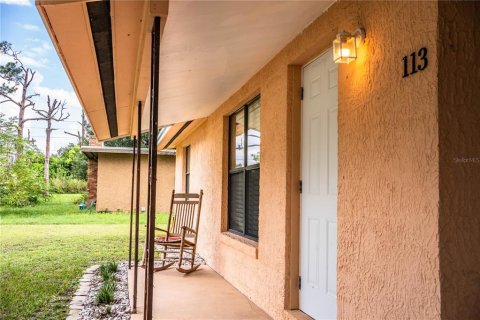 House in Sebring, Florida 2 bedrooms, 95.88 sq.m. № 1904755 - photo 11