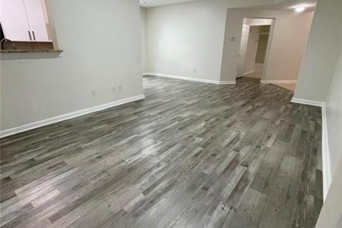 Touwnhouse à louer à Orlando, Floride: 2 chambres, 142.7 m2 № 2104991 - photo 10