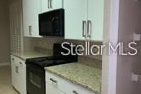Touwnhouse à louer à Orlando, Floride: 2 chambres, 142.7 m2 № 2104991 - photo 4