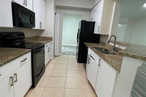 Touwnhouse à louer à Orlando, Floride: 2 chambres, 142.7 m2 № 2104991 - photo 7