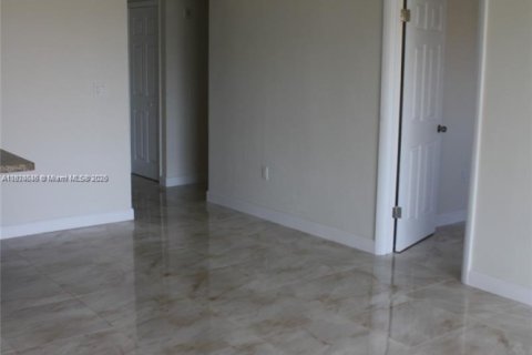 Condo in Aventura, Florida, 1 bedroom  № 1790428 - photo 11