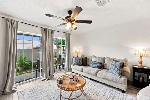 Touwnhouse à vendre à Clearwater, Floride: 2 chambres, 106.47 m2 № 2405253 - photo 18