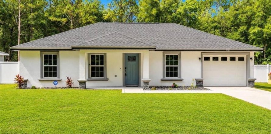 Villa ou maison à Summerfield, Floride 3 chambres, 105.91 m2 № 2380983