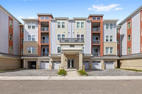 Condo à Orlando, Floride, 2 chambres  № 2134581