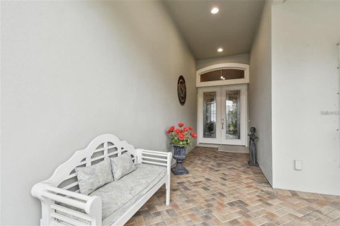 House in Dunedin, Florida 4 bedrooms, 243.22 sq.m. № 1818808 - photo 3