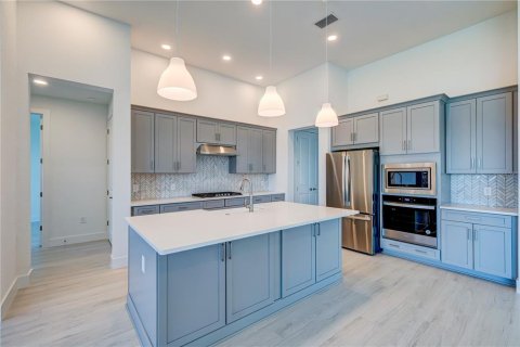 Casa en alquiler en Lakewood Ranch, Florida, 4 dormitorios, 306.58 m2 № 1765102 - foto 12
