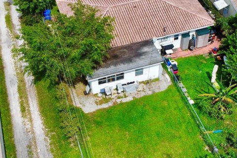 Купить виллу или дом в Лантана, Флорида 3 спальни, 127.93м2, № 1031684 - фото 1