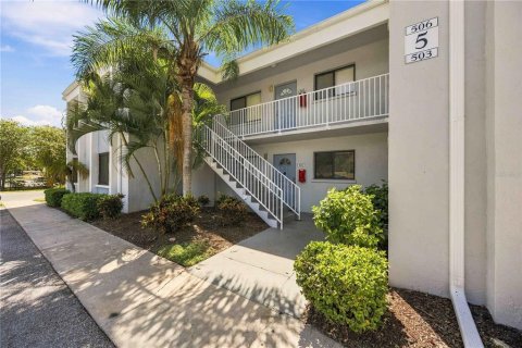 Copropriété à vendre à Bradenton, Floride: 2 chambres, 89.19 m2 № 2399469 - photo 3