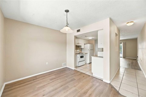Copropriété à vendre à Bradenton, Floride: 2 chambres, 89.19 m2 № 2399469 - photo 14