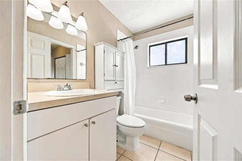 Copropriété à vendre à Bradenton, Floride: 2 chambres, 89.19 m2 № 2399469 - photo 21
