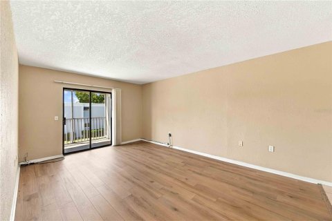 Copropriété à vendre à Bradenton, Floride: 2 chambres, 89.19 m2 № 2399469 - photo 4