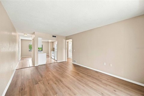 Copropriété à vendre à Bradenton, Floride: 2 chambres, 89.19 m2 № 2399469 - photo 7
