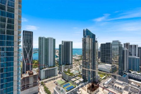 Condo in Miami, Florida, 2 bedrooms  № 2172030 - photo 16