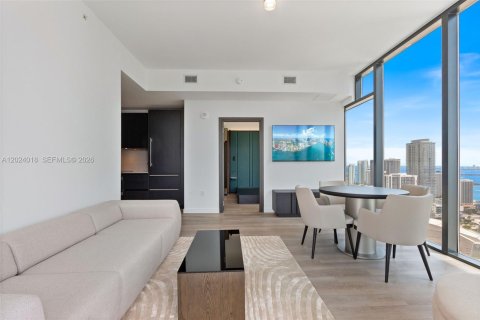 Condo in Miami, Florida, 2 bedrooms  № 2172030 - photo 4
