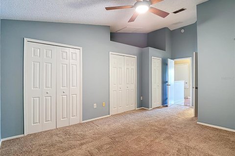 Townhouse in Tampa, Florida 2 bedrooms, 107.02 sq.m. № 1783122 - photo 14
