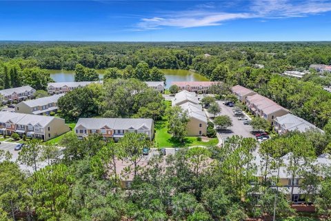 Townhouse in Tampa, Florida 2 bedrooms, 107.02 sq.m. № 1783122 - photo 26