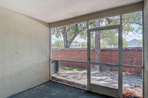 Townhouse in Tampa, Florida 2 bedrooms, 107.02 sq.m. № 1783122 - photo 22