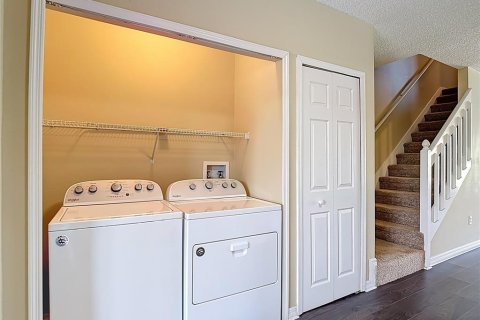 Townhouse in Tampa, Florida 2 bedrooms, 107.02 sq.m. № 1783122 - photo 21
