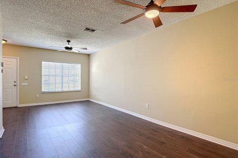 Townhouse in Tampa, Florida 2 bedrooms, 107.02 sq.m. № 1783122 - photo 6