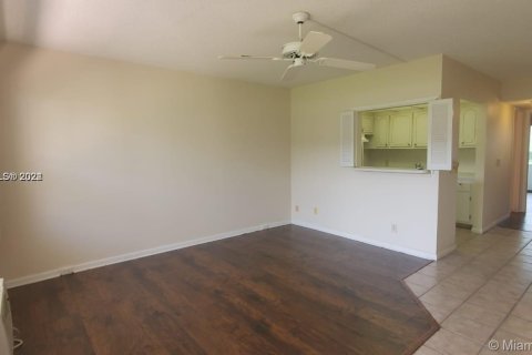 Купить кондоминиум в Бока-Ратон, Флорида 1 спальня, 54.35м2, № 2053671 - фото 4