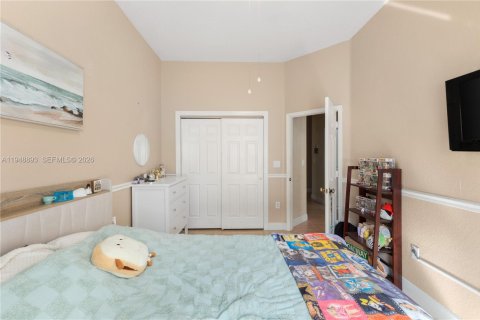 Снять в аренду виллу или дом в Уэстон, Флорида 3 спальни, 193.24м2, № 2005072 - фото 24