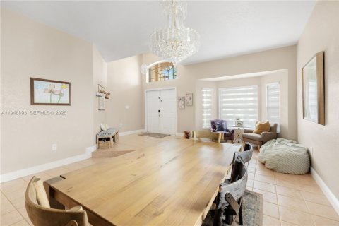 Снять в аренду виллу или дом в Уэстон, Флорида 3 спальни, 193.24м2, № 2005072 - фото 16