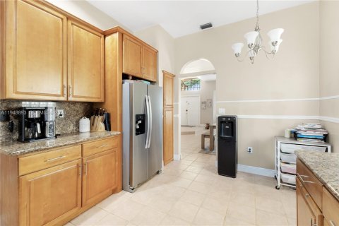 Снять в аренду виллу или дом в Уэстон, Флорида 3 спальни, 193.24м2, № 2005072 - фото 14