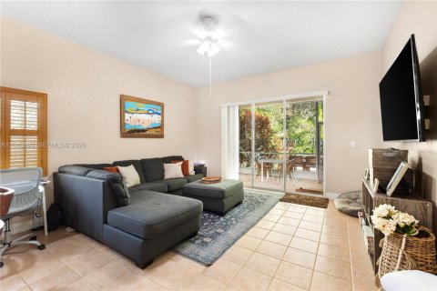 Снять в аренду виллу или дом в Уэстон, Флорида 3 спальни, 193.24м2, № 2005072 - фото 10