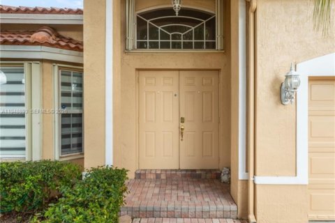 Снять в аренду виллу или дом в Уэстон, Флорида 3 спальни, 193.24м2, № 2005072 - фото 6