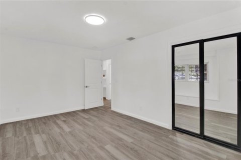 Casa en venta en Maitland, Florida, 4 dormitorios, 196.58 m2 № 1436568 - foto 3