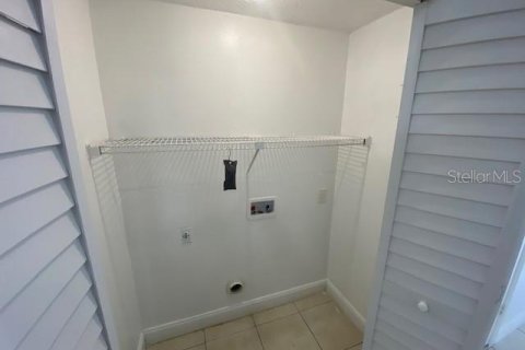 Adosado en venta en Tampa, Florida, 2 dormitorios, 113.62 m2 № 1650048 - foto 10