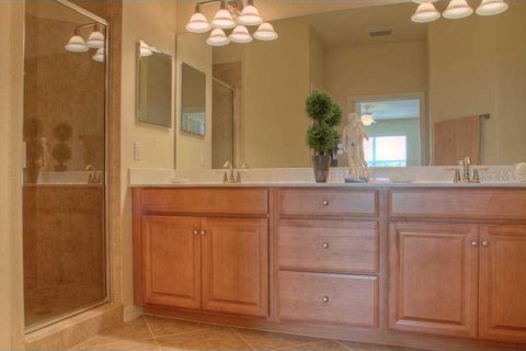 Adosado en alquiler en Bradenton, Florida, 3 dormitorios, 195 m2 № 212643 - foto 17